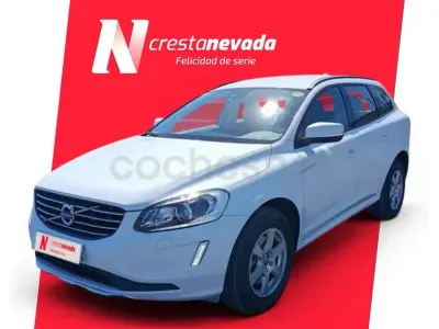 Usado Volvo XC60 Momentum 136 CV (100 kW) 2015 Blanco SUV