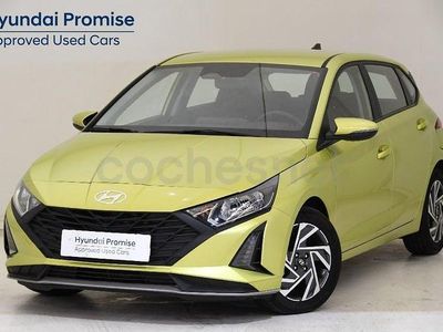 Usado Hyundai i20 84 CV (61 kW) 2024 Verde Utilitario