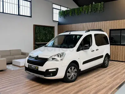 Usado Citroën Berlingo Shine 100 CV (73 kW) 2018 Blanco Monovolumen