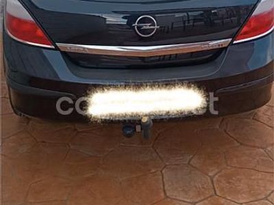 Usado Opel Astra Enjoy 100 CV (73 kW) 2005 Negro Berlina