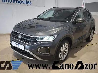 Usado VW T-Roc Life 115 CV (84 kW) 2022 Gris SUV