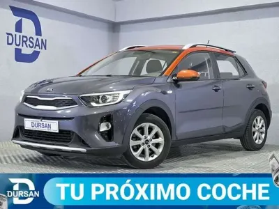 Usado Kia Stonic 84 CV (61 kW) 2018 Gris SUV