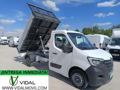 Usado Renault Master 135 CV (99 kW) 2021 Monovolumen