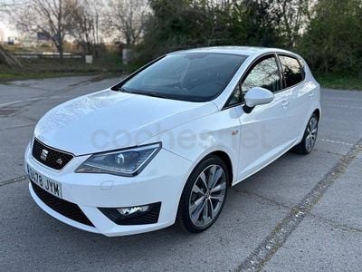 Usado Seat Ibiza ST CONNECT 90 CV (66 kW) 2017 Blanco Familiar