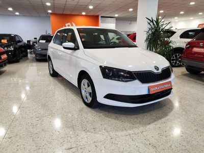 usado Skoda Fabia 1.0 Mpi Business 55kw