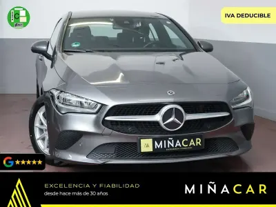 Usado Mercedes CLA180 116 CV (85 kW) 2021 Gris Coupe