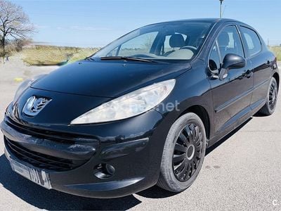 Usado Peugeot 207 90 CV (66 kW) 2006 Negro Berlina