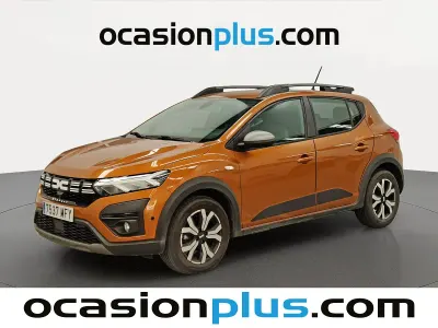 Usado Dacia Sandero Expression 101 CV (74 kW) 2023 Naranja Utilitario