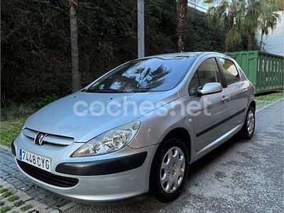 Usado Peugeot 307 110 CV (80 kW) 2004 Gris / plata Berlina