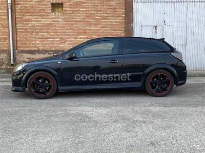 Opel Astra GTC