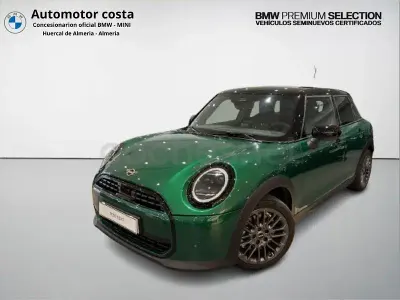 Usado Mini Cooper 114 kW (156 CV) 2025 Verde Utilitario