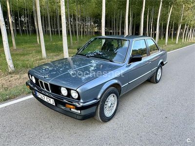 Usado BMW 325 190 CV (139 kW) 1992 Azul Coupe