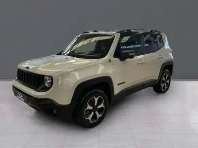 Usado Jeep Renegade Trailhawk 241 CV (177 kW) 2022 Blanco SUV
