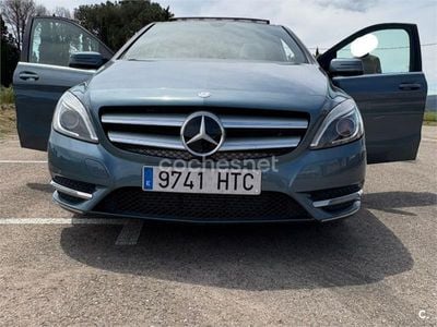 Mercedes B180