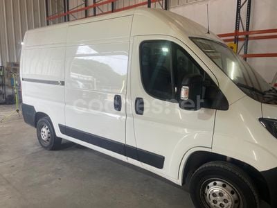 Peugeot Traveller