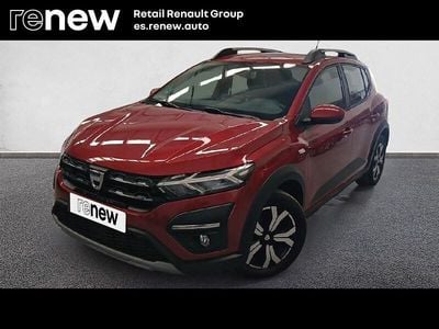 Usado Dacia Sandero Comfort 101 CV (74 kW) 2022 Rojo Berlina