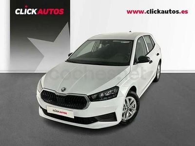 Usado Skoda Fabia Essence 80 CV (58 kW) 2025 Blanco Utilitario