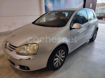 Gris / plata Usado 2007 VW Golf Berlina | 3750 € (Buen precio)