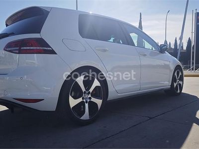 Usado VW Golf VII GTI 230 CV (169 kW) 2015 Blanco Berlina
