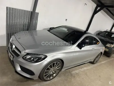 Usado Mercedes C220 AMG line 170 CV (125 kW) 2016 Gris / plata Coupe