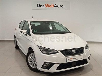 Usado Seat Ibiza Style Plus 110 CV (80 kW) 2022 Blanco Berlina