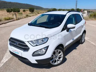 Usado Ford Ecosport Trend 100 CV (73 kW) 2019 Blanco SUV
