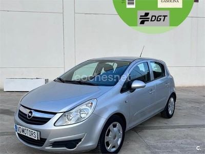 Gris / plata Usado 2006 Opel Corsa Enjoy Berlina | 5300 € (Caro)