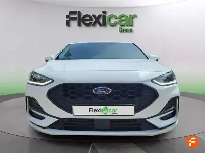 Usado Ford Focus Active 155 CV (114 kW) 2024 Blanco Berlina