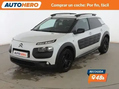 Usado Citroën C4 Cactus Feel 82 CV (60 kW) 2017 Blanco Utilitario