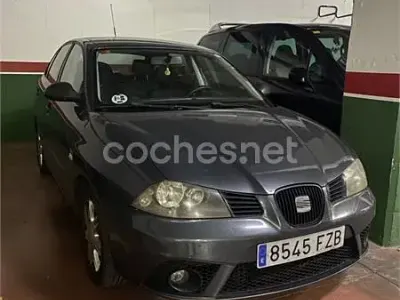 Usado Seat Ibiza Reference 80 CV (58 kW) 2008 Negro Berlina
