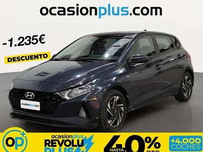 Usado Hyundai i20 101 CV (74 kW) 2022 Gris Utilitario