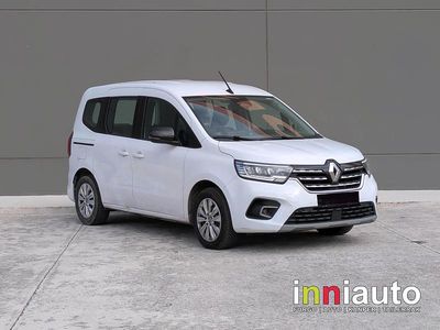 Begagnad Renault Kangoo 95 HK (69 kW) 2022 Vit Van