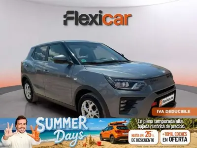 Usado SsangYong Tivoli 135 CV (99 kW) 2024 Gris SUV