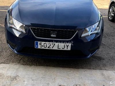Usado Seat Leon Style 150 CV (110 kW) 2017 Azul Berlina