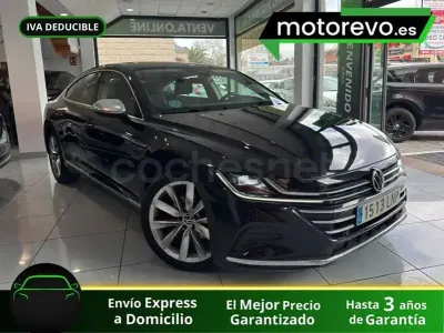 Usado VW Arteon Elegance 150 CV (110 kW) 2021 Negro Berlina