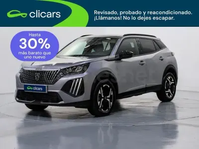 Usado Peugeot 2008 Allure 136 CV (100 kW) 2025 Gris / plata SUV
