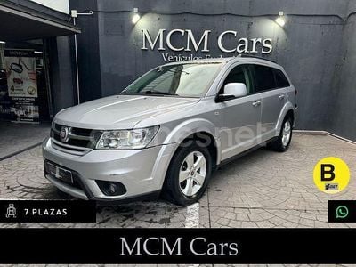 Gris Usado 2011 Fiat Freemont Urban SUV | 8999 € (Precio justo)