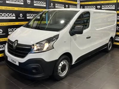 Usado Renault Trafic 120 CV (88 kW) 2020 Blanco Monovolumen