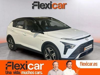 Usado Hyundai Bayon 100 CV (73 kW) 2022 Blanco SUV