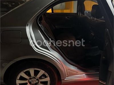 Mercedes E200