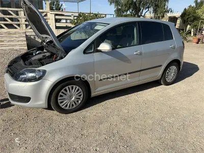 Usado VW Golf Plus Cross Advance 105 CV (77 kW) 2011 Gris / plata Monovolumen