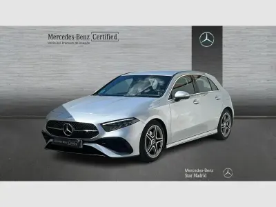 Usado Mercedes A180 116 HP (85 kW) 2023 Cinzento Sedan