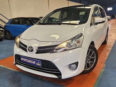 Usado Toyota Verso Comfort 112 CV (82 kW) 2014 Blanco Monovolumen
