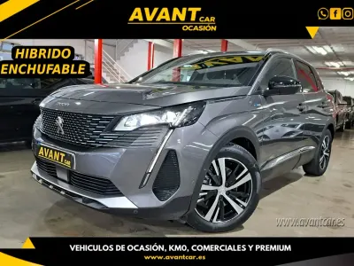 Begagnad Peugeot 3008 GT 225 HK (165 kW) 2021 Grå SUV