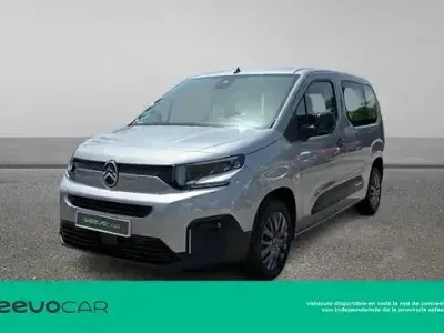 Usado Citroën Berlingo 102 CV (75 kW) 2025 Gris Monovolumen