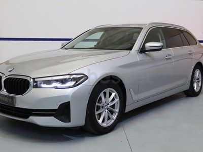 Usado BMW 520 Comfort Edition 190 CV (139 kW) 2021 Gris / plata Familiar