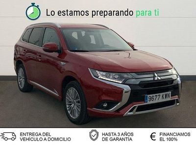 Usado Mitsubishi Outlander Motion 224 CV (164 kW) 2019 Rojo SUV
