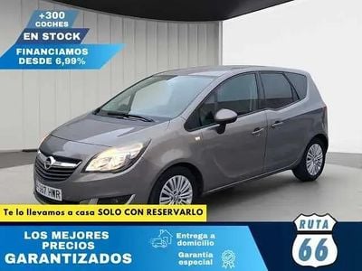 Usado Opel Meriva Selective 110 HP (80 kW) 2014 Cinzento Monovolume