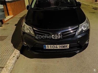 Usado Toyota Avensis Executive 150 CV (110 kW) 2012 Negro Berlina