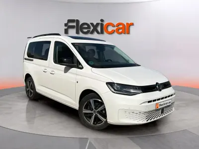 Usado VW Caddy California 102 CV (75 kW) 2021 Blanco Monovolumen